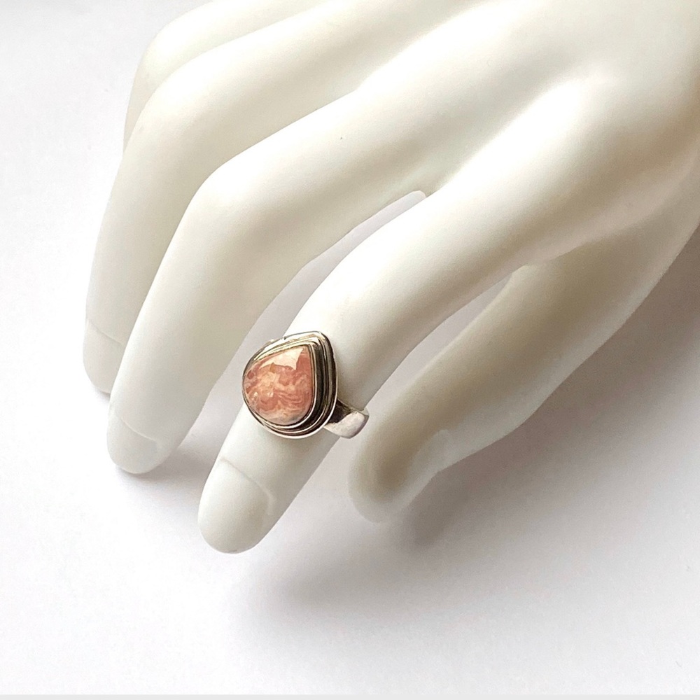 Vintage Sterling Silver Pink Rhodochrosite Ring Size 6 - Picture 4 of 9